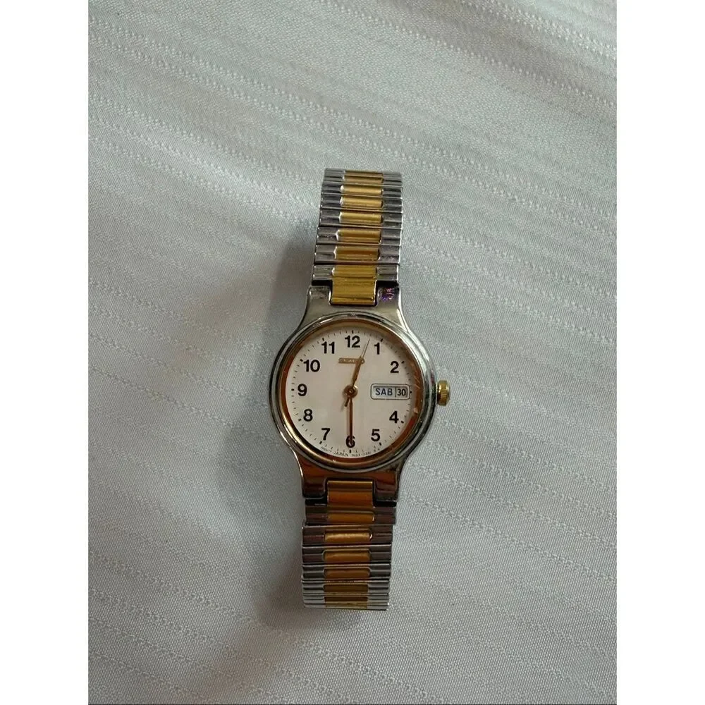 Vintage Seiko Classic Calendar Stetch Watch Needs Battery
